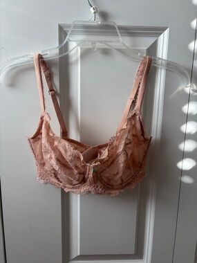 Victoria's Secret Body by Victoria Unlined Demi Bra Women's Size 32DDD